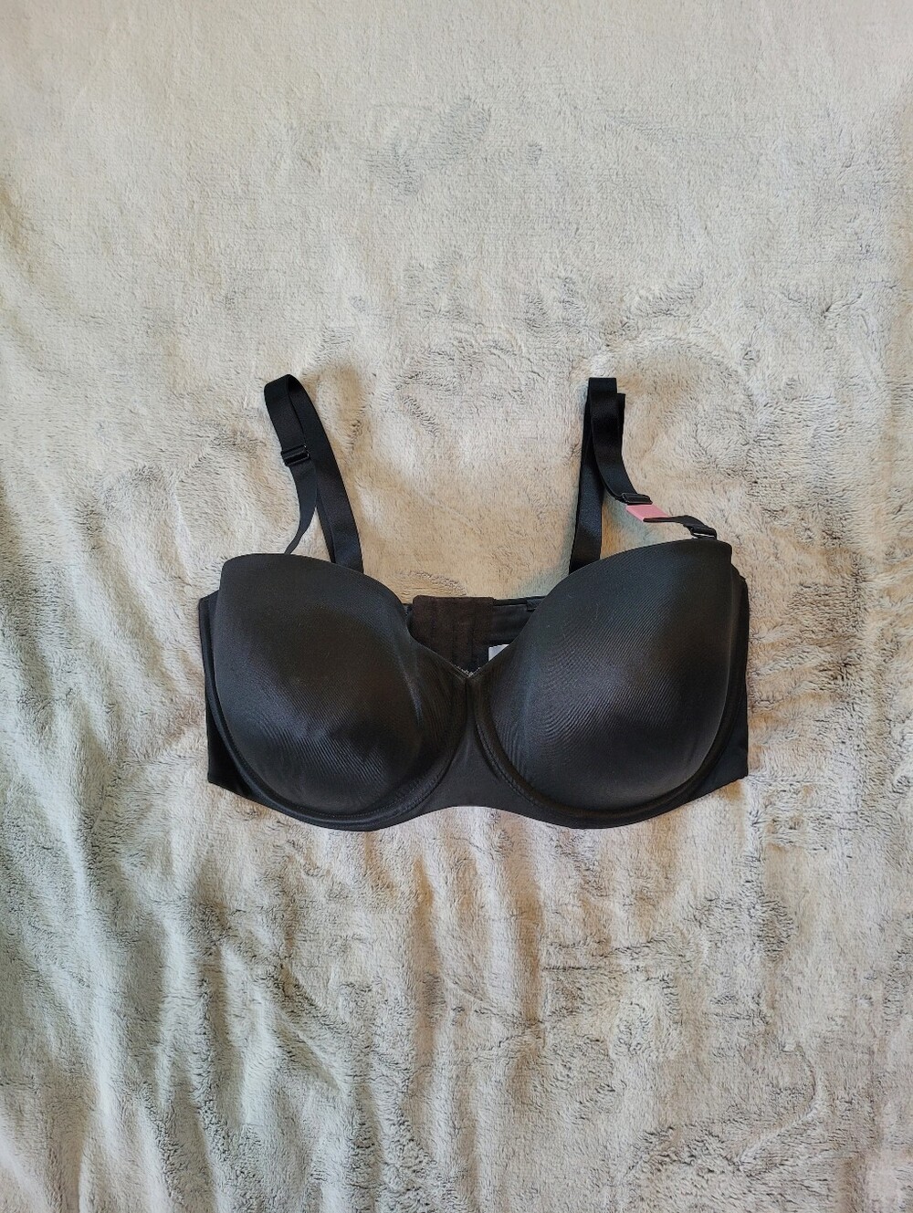 Cacique 40F Lightly Lined Multi-Way Strapless Black Underwire Bra Back Closure